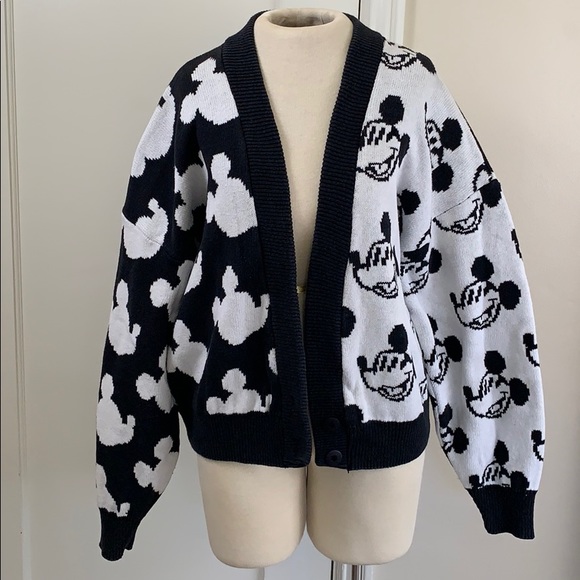 cardigan mickey mouse